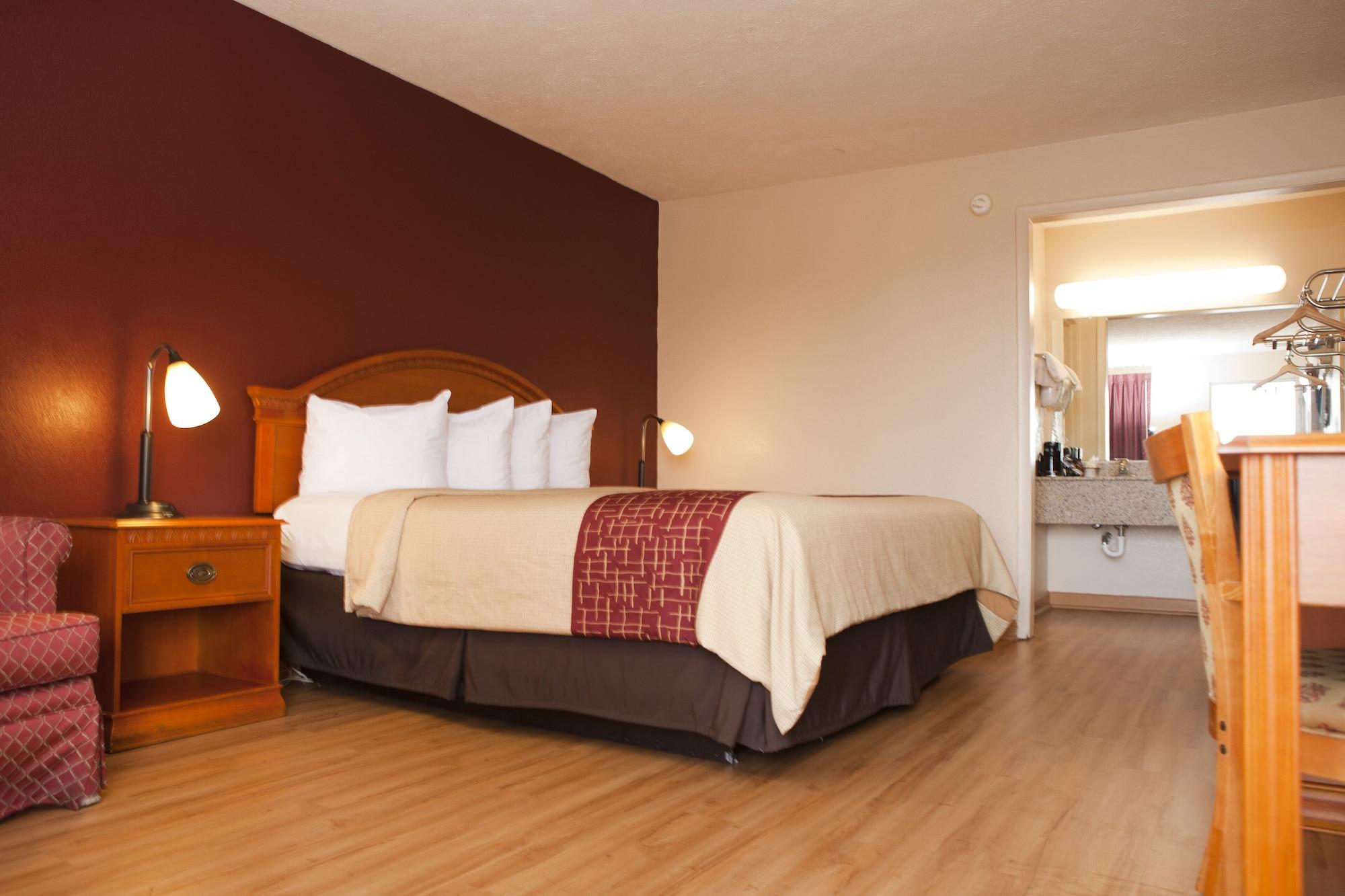 Red Roof Inn & Suites Jackson, Tn Esterno foto