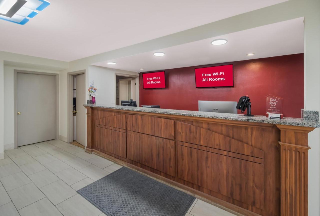 Red Roof Inn & Suites Jackson, Tn Esterno foto